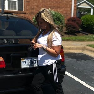 Meet your Posher, Crystal